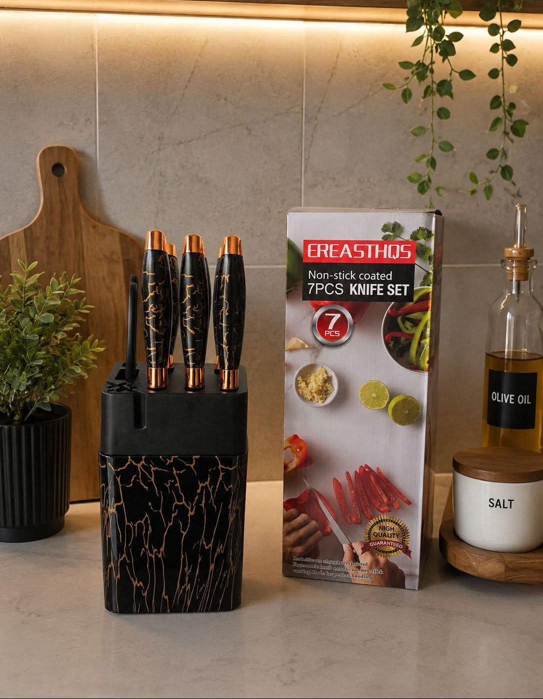 Set Couteaux 7 Pièces – Design Marbré Noir & Doré